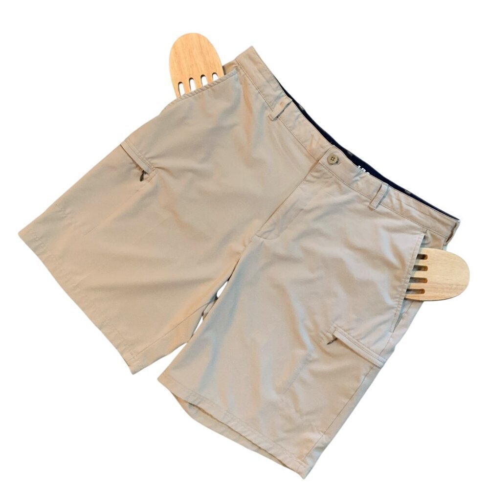 IZOD Golf Bermuda Shorts Mens Sz 42 Khaki-Beige Zip Pockets #155G